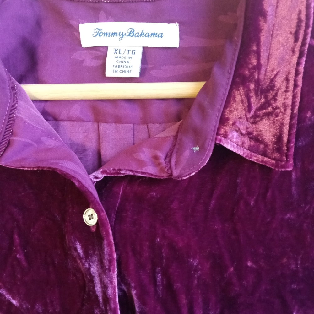 Tommy Bahama Crushed Velvet Silk Blend Purple Button Up Long Sleeve Blouse - Picture 13 of 13